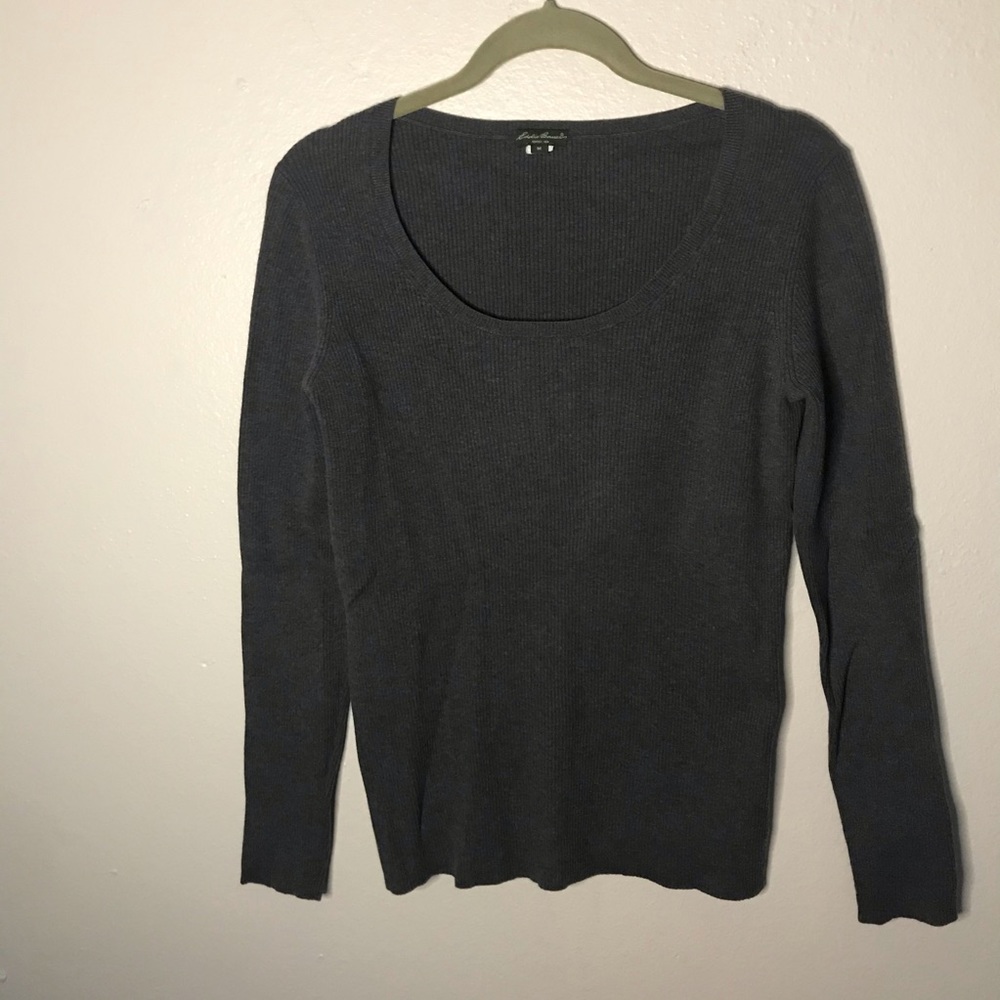 3/20 Eddie Bauer long sleeve gray round neck top
